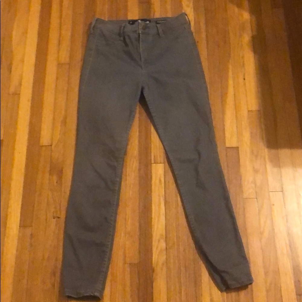 Grey hollister jeggings